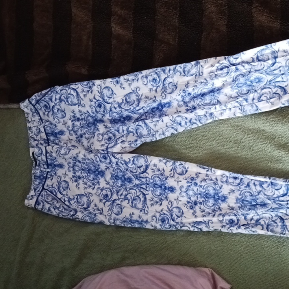F21 patterned pants